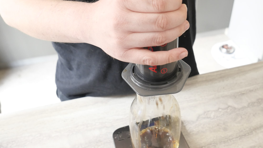 Jak parzyć kawę w Aeropressie